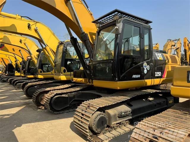 CAT 325 D L Vikšriniai ekskavatoriai