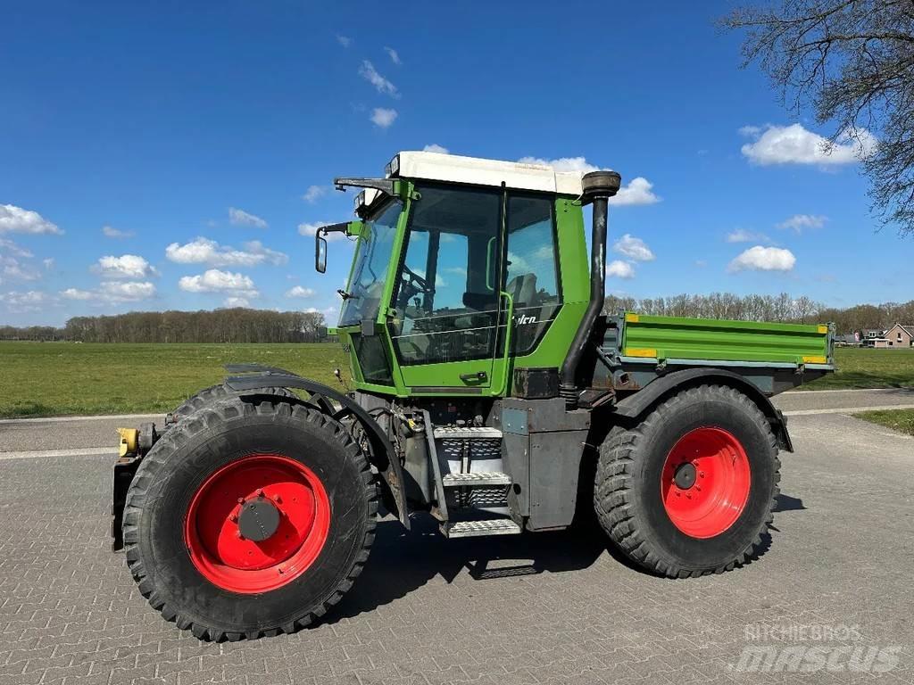 Fendt Xylon 520 Traktoriai