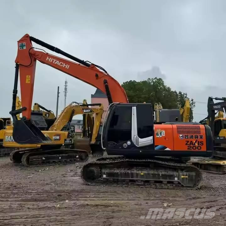 Hitachi ZX200 Vikšriniai ekskavatoriai