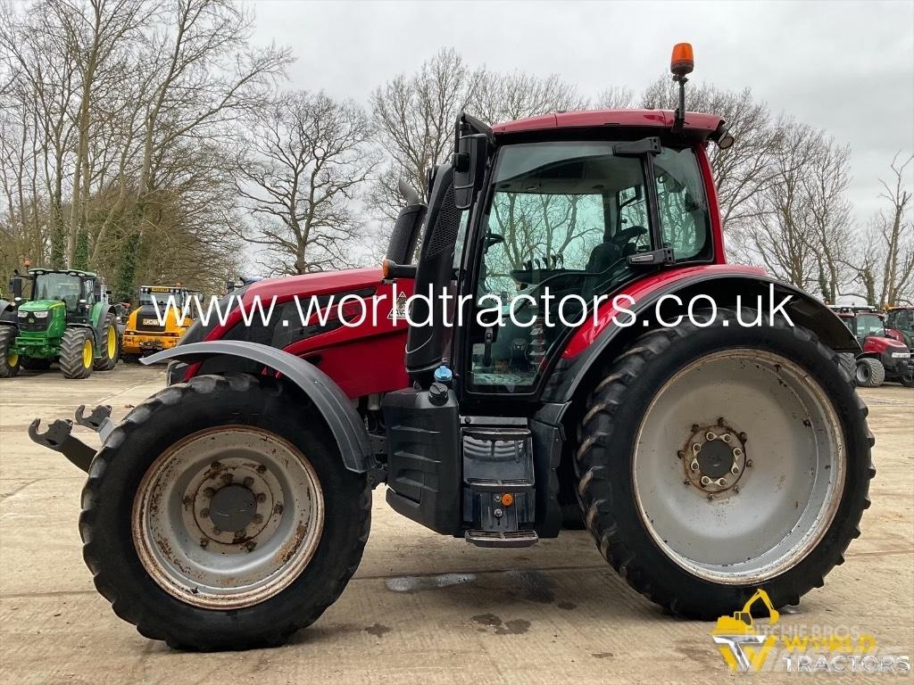Valtra N 124 Traktoriai