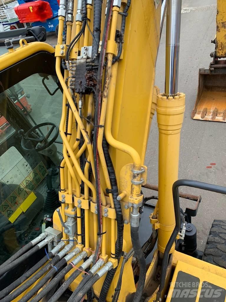Komatsu PW 160 Ratiniai ekskavatoriai