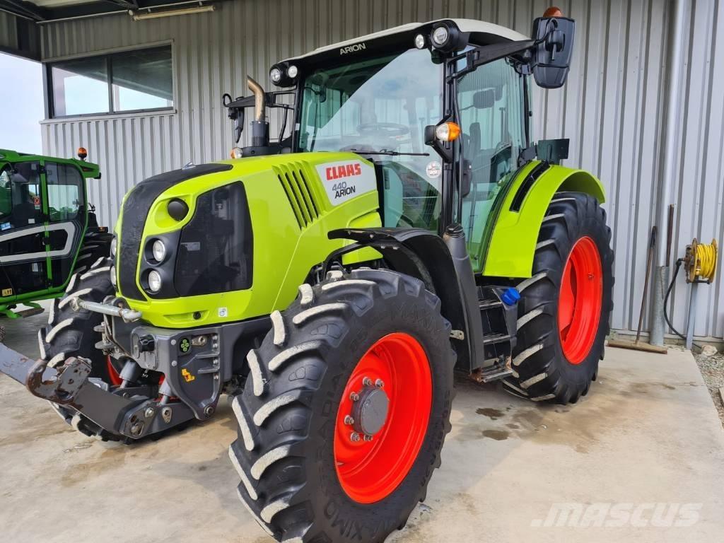 CLAAS Arion 440 CIS Traktoriai