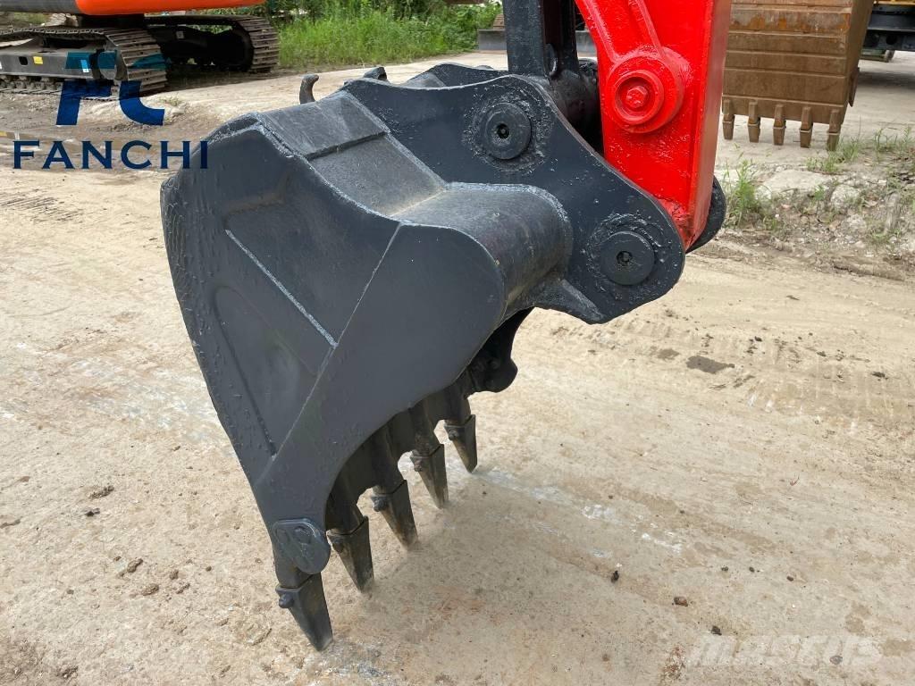 Kubota kx165 Vikšriniai ekskavatoriai