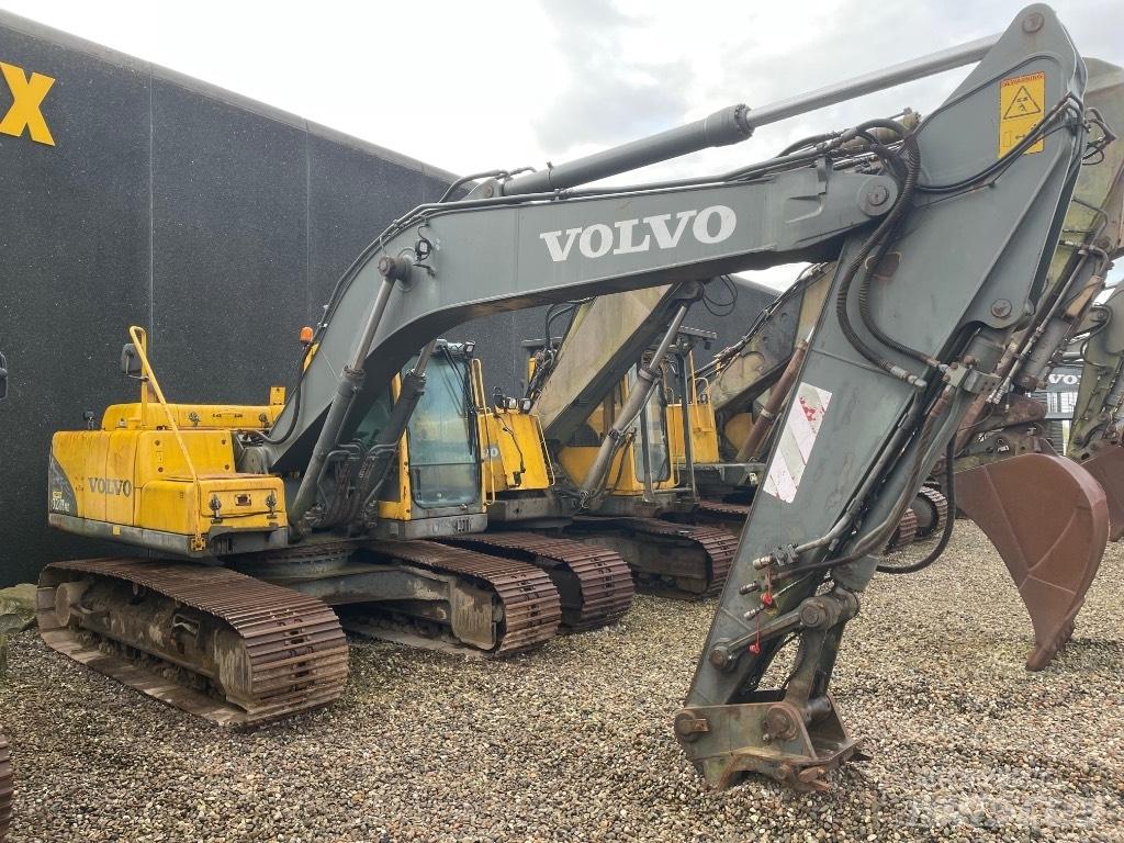 Volvo EC210B Vikšriniai ekskavatoriai