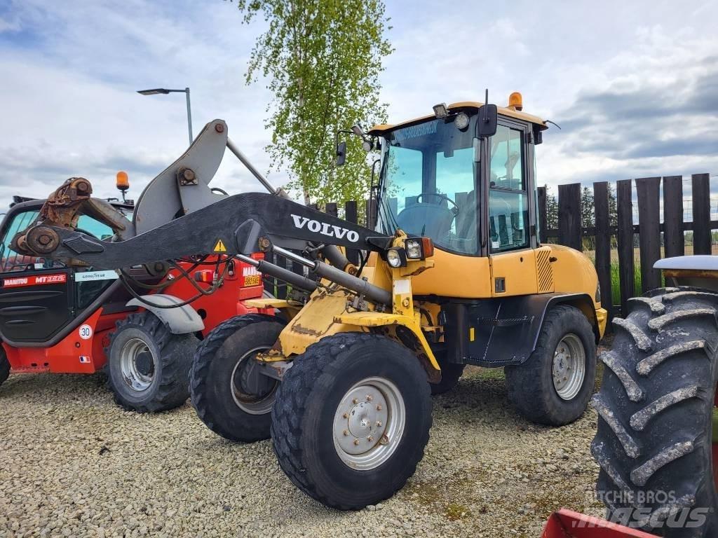 Volvo L 32 Z Naudoti ratiniai krautuvai