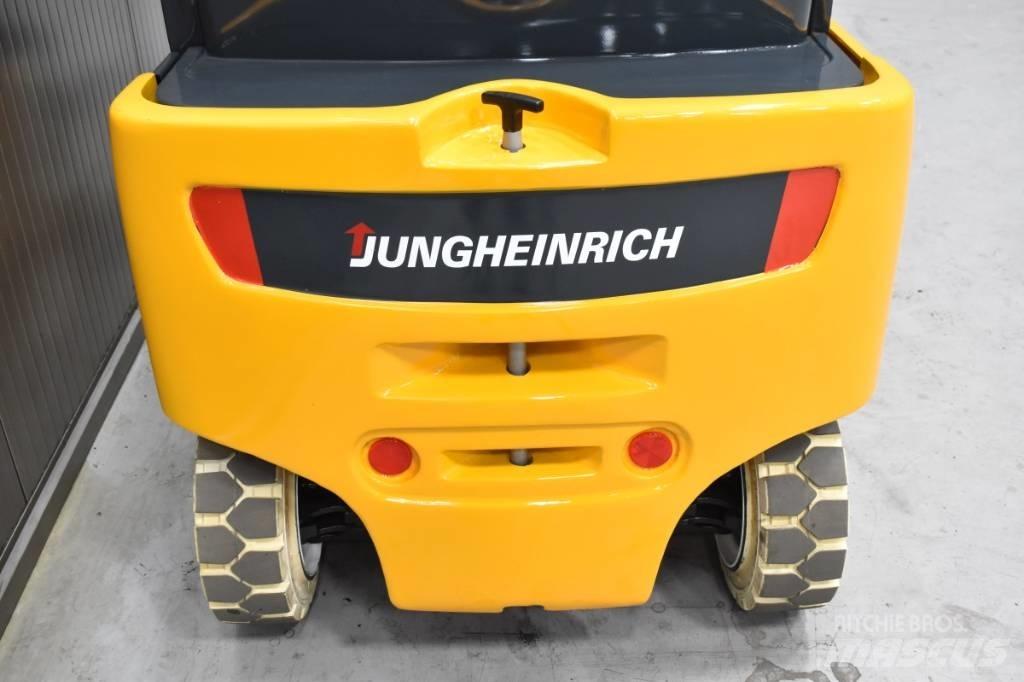 Jungheinrich EFG 318 Elektriniai šakiniai krautuvai