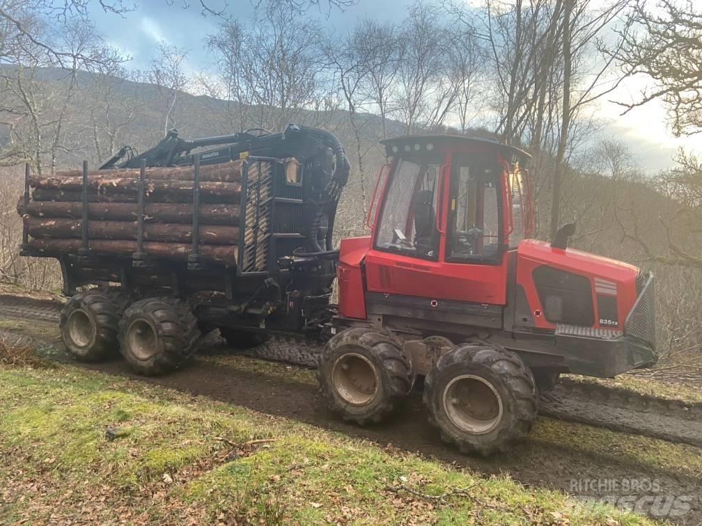 Komatsu 835tx Naudoti miškovežiai (Forvarderiai)