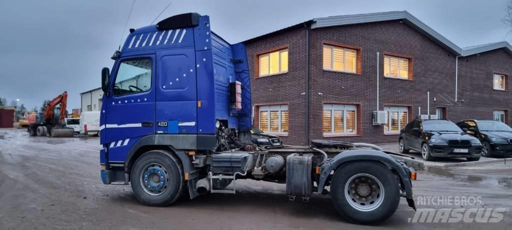 Volvo FH-12 Naudoti vilkikai