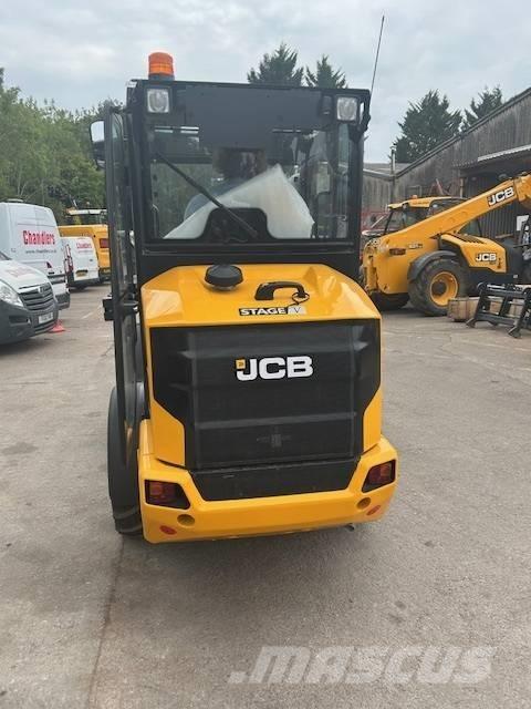 JCB 403 PLUS Teleskopiniai krautuvai žemės ūkiui