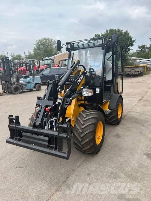 JCB 403 PLUS Teleskopiniai krautuvai žemės ūkiui