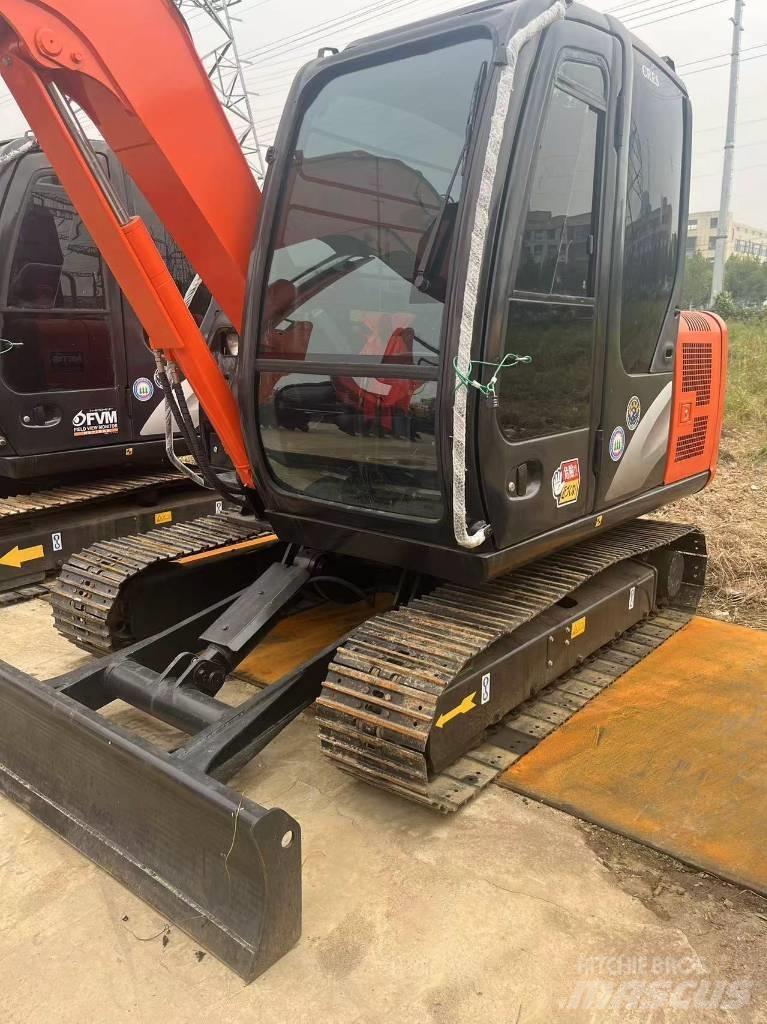 Hitachi ZX 60 Mini ekskavatoriai < 7 t