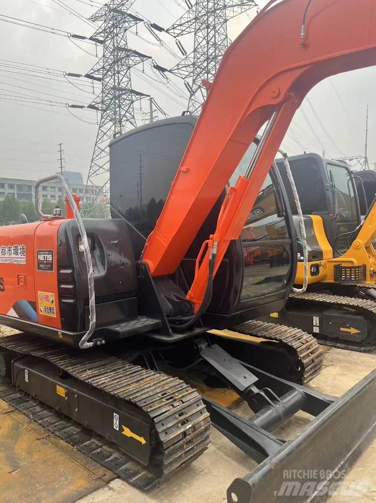 Hitachi ZX 60 Mini ekskavatoriai < 7 t
