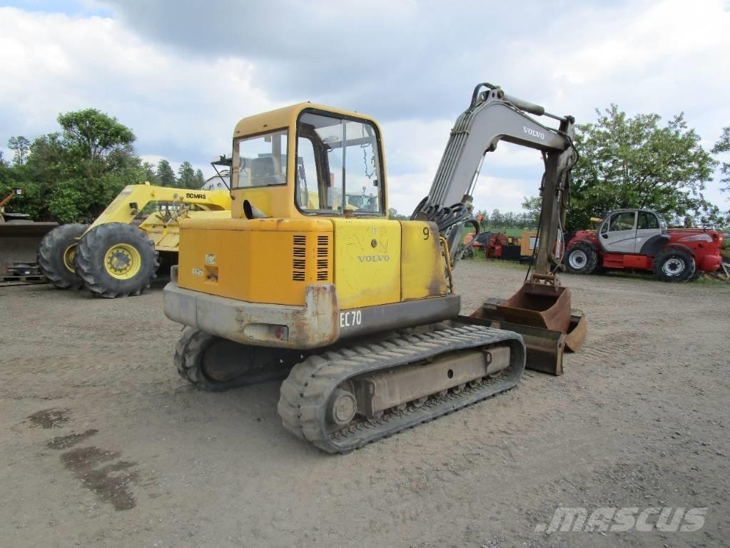 Volvo EC 70  ECR 88 Vidutinės galios ekskavatoriai 7-12 t