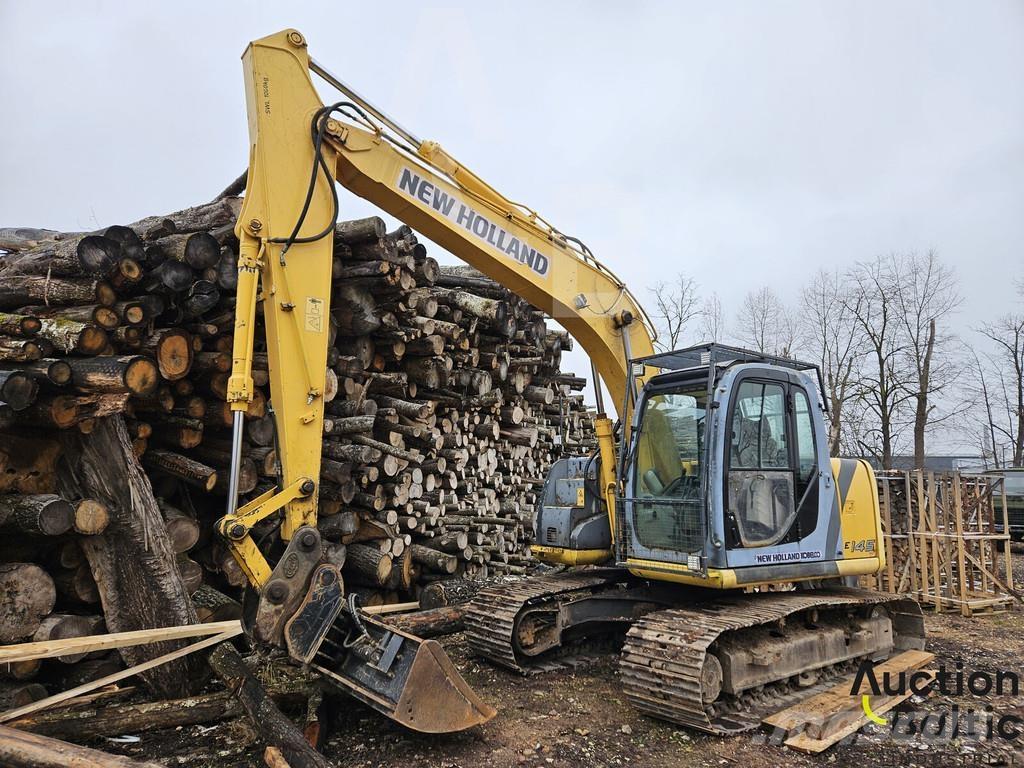 New Holland E 145 Vikšriniai ekskavatoriai