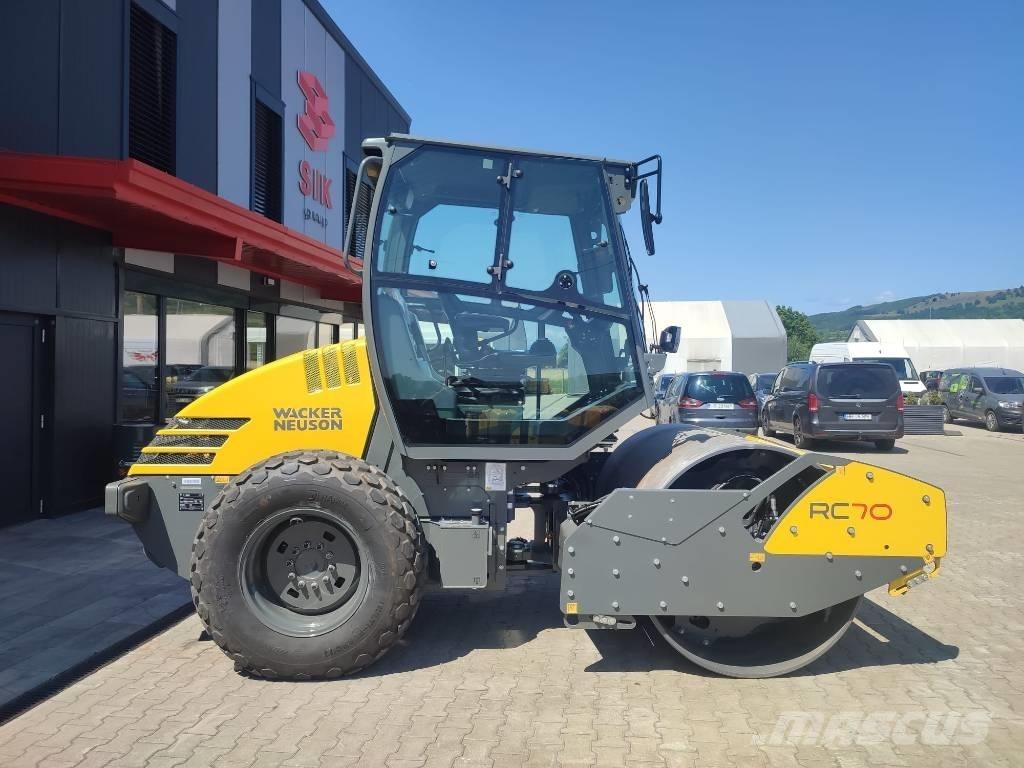 Wacker Neuson RC70 Plūktuvai