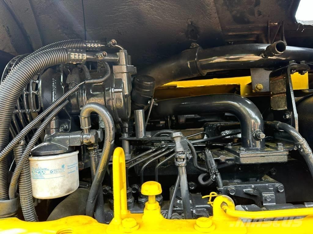 Komatsu PC 78 US-6N0 Vikšriniai ekskavatoriai