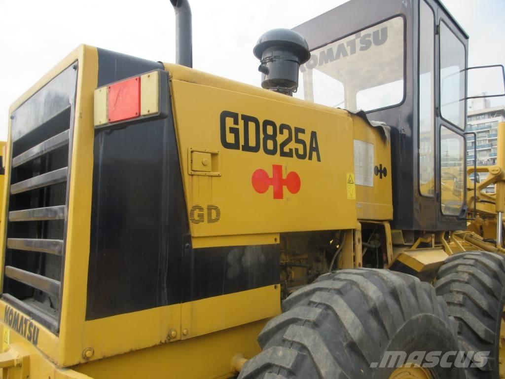 Komatsu GDD 623 Greideriai