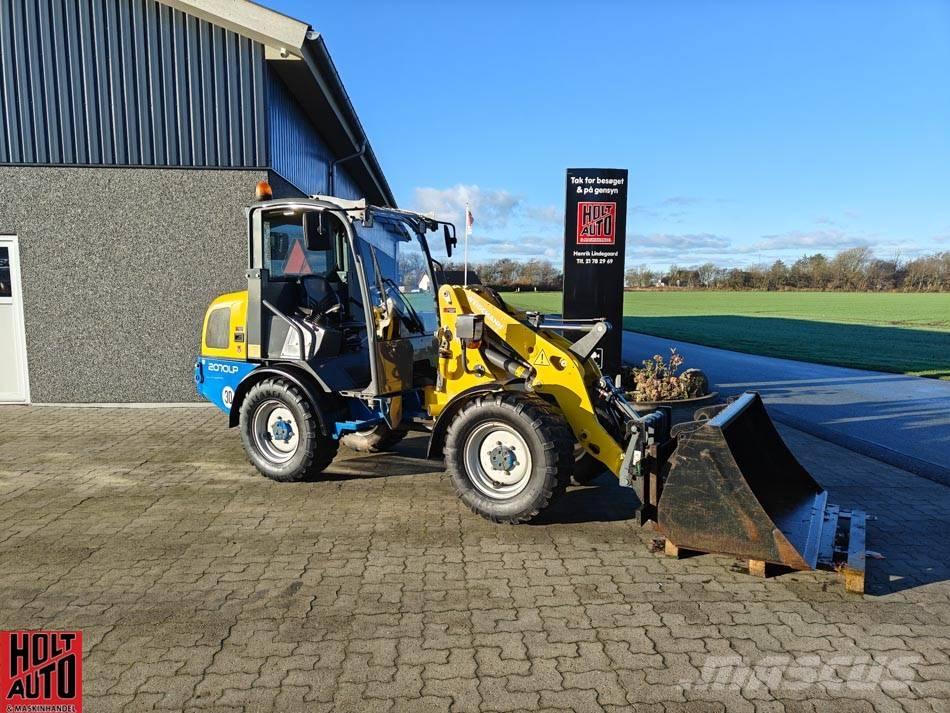 Weidemann 2070CX50 Naudoti ratiniai krautuvai