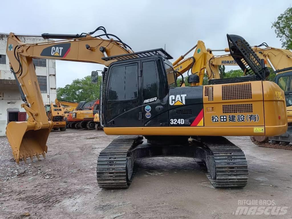 CAT 324D2L Vikšriniai ekskavatoriai