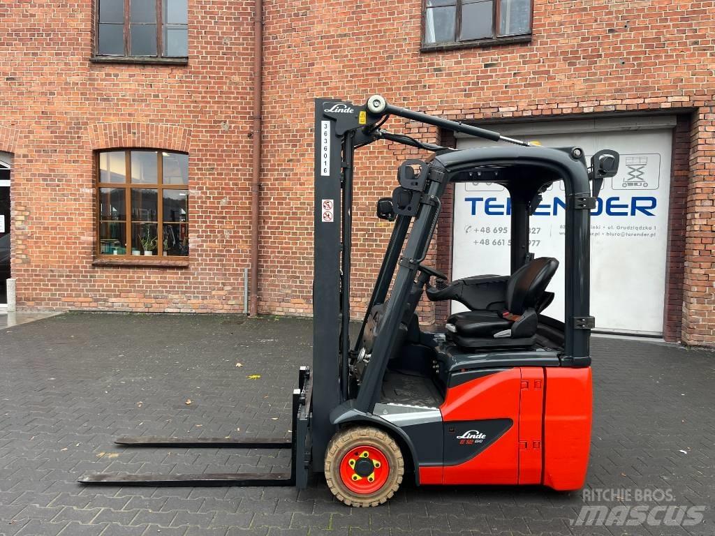 Linde E 12 Elektriniai šakiniai krautuvai