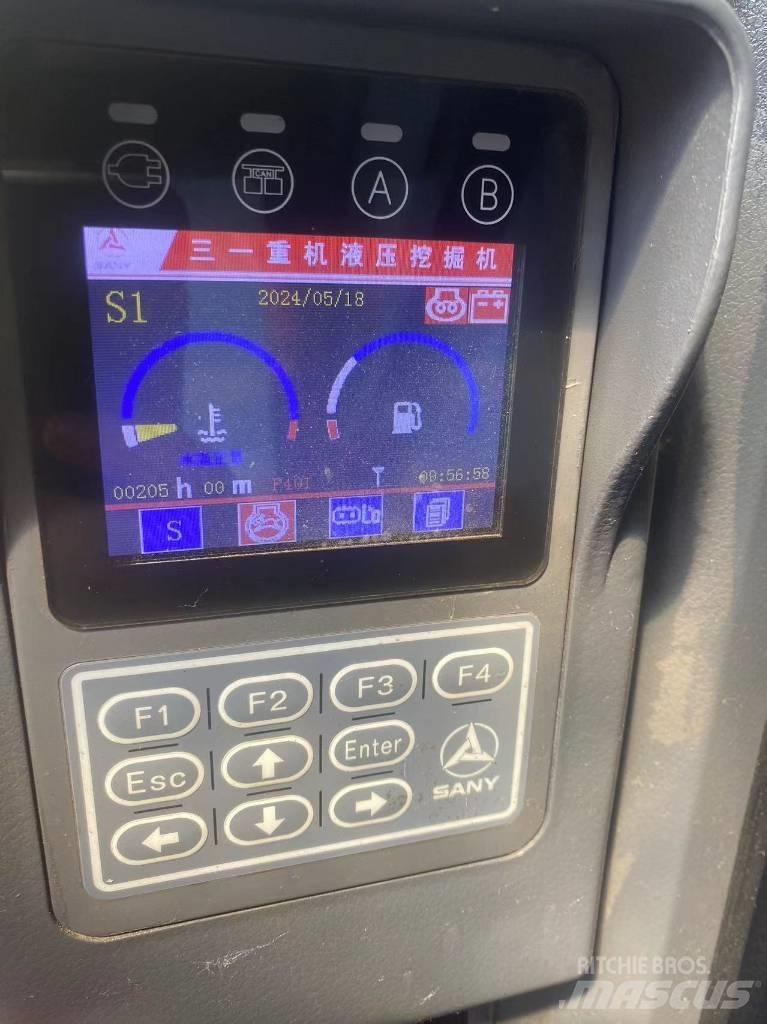 Sany SY75C Vikšriniai ekskavatoriai