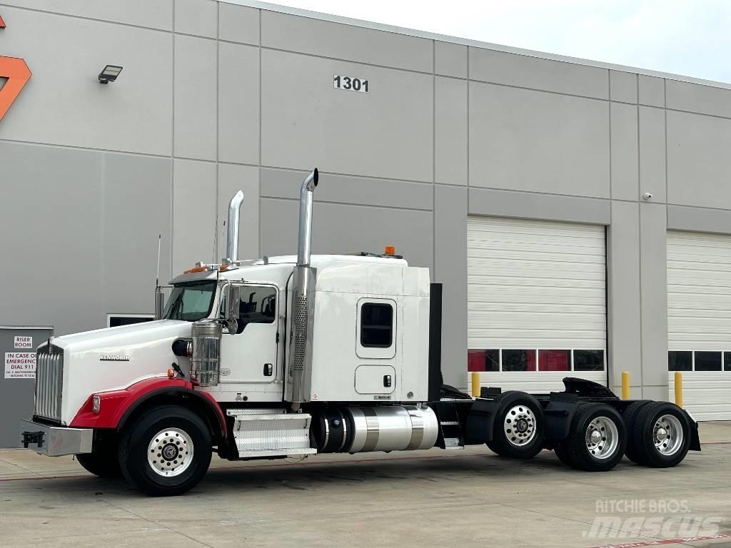 Kenworth T 800 Naudoti vilkikai
