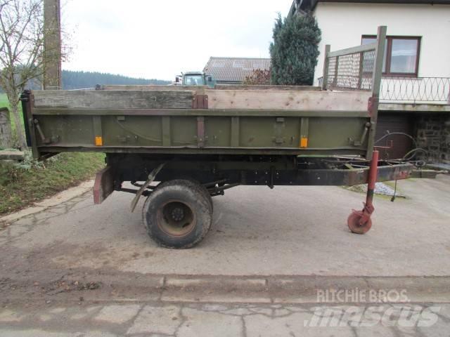 Mercedes-Benz Kipper Savivartės priekabos