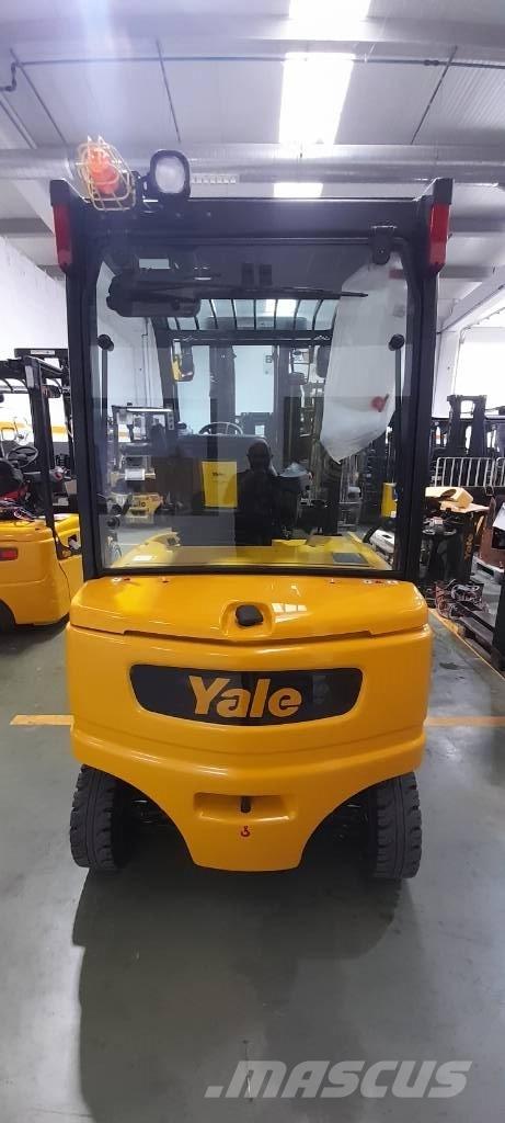 Yale ERP 30 VL Elektriniai šakiniai krautuvai