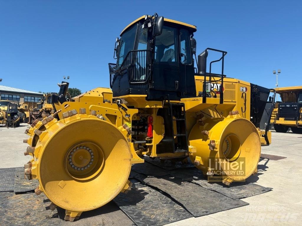 CAT 816 Atliekų presai
