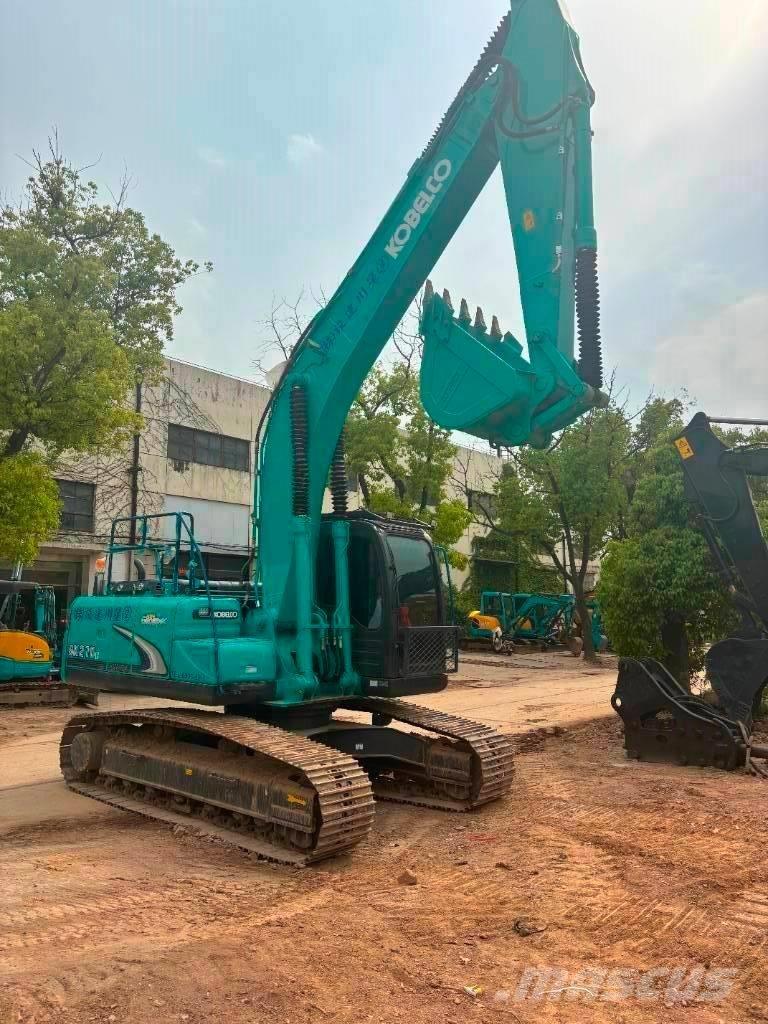 Kobelco SK 210 Vikšriniai ekskavatoriai