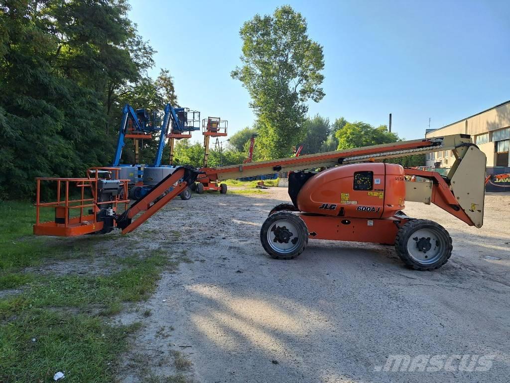 JLG 600AJ Alkūniniai keltuvai