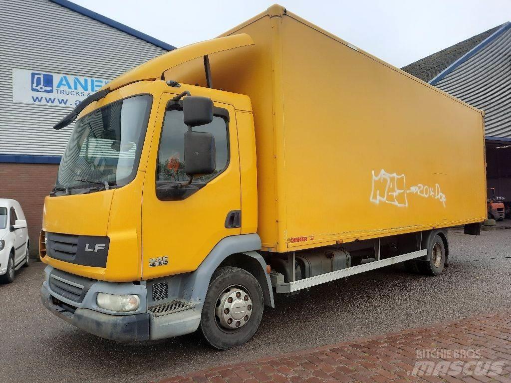 DAF LF45.250 Sunkvežimiai su dengtu kėbulu