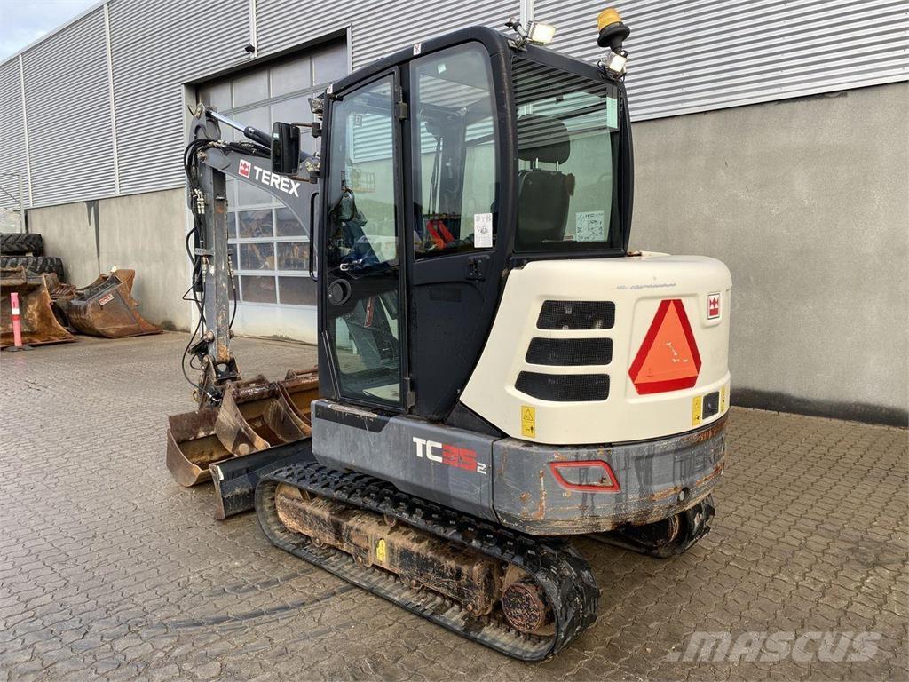Terex TC35-2 Ratiniai ekskavatoriai