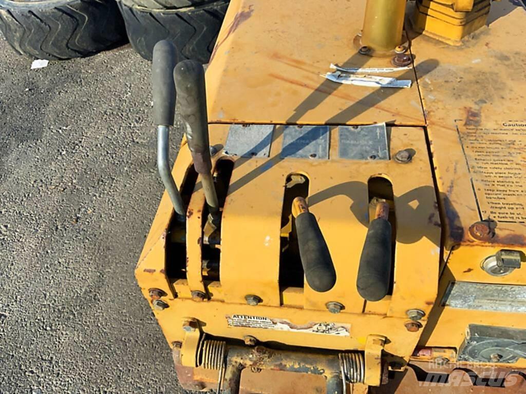 MultiQuip Rammax Porinių būgnų volai