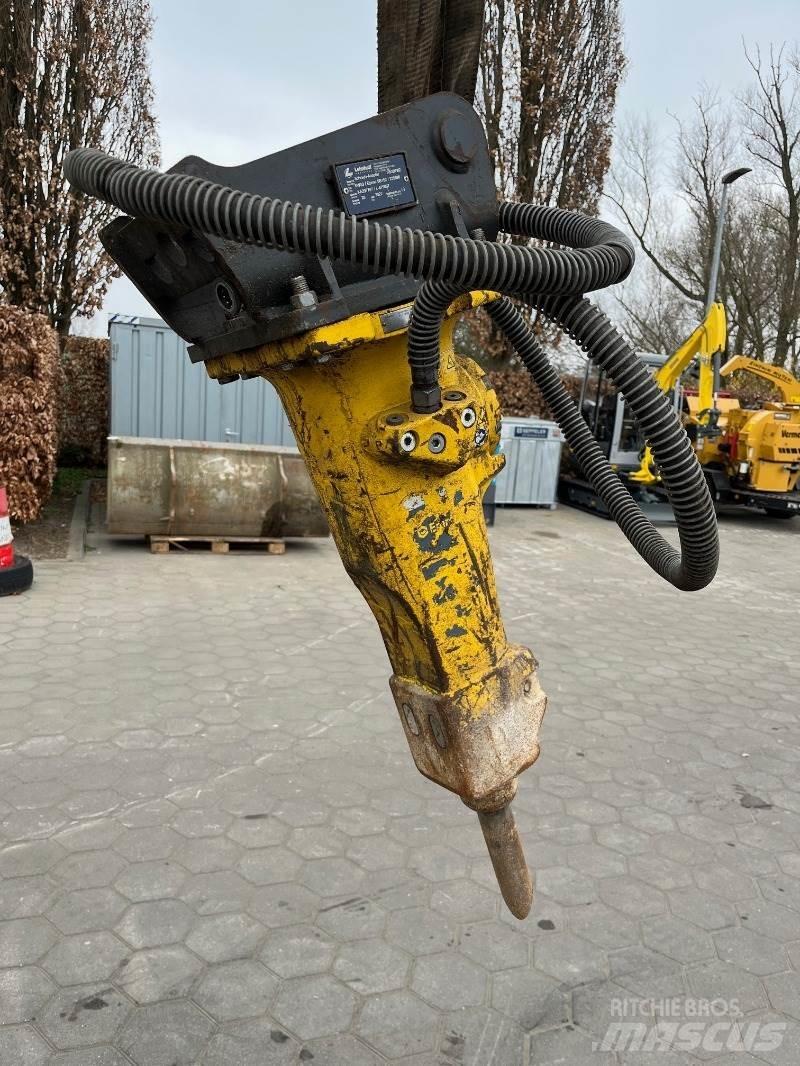 Atlas Copco SB152 Hidrauliniai kūjai / Trupintuvai