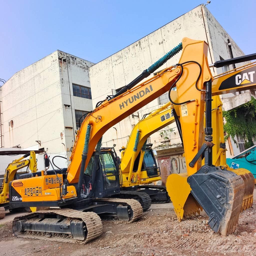 Hyundai 220LC-9 Vikšriniai ekskavatoriai