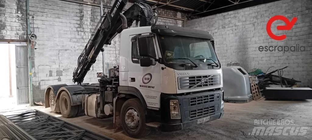 Volvo FM 9 260 Sunkvežimiai su dengtu kėbulu
