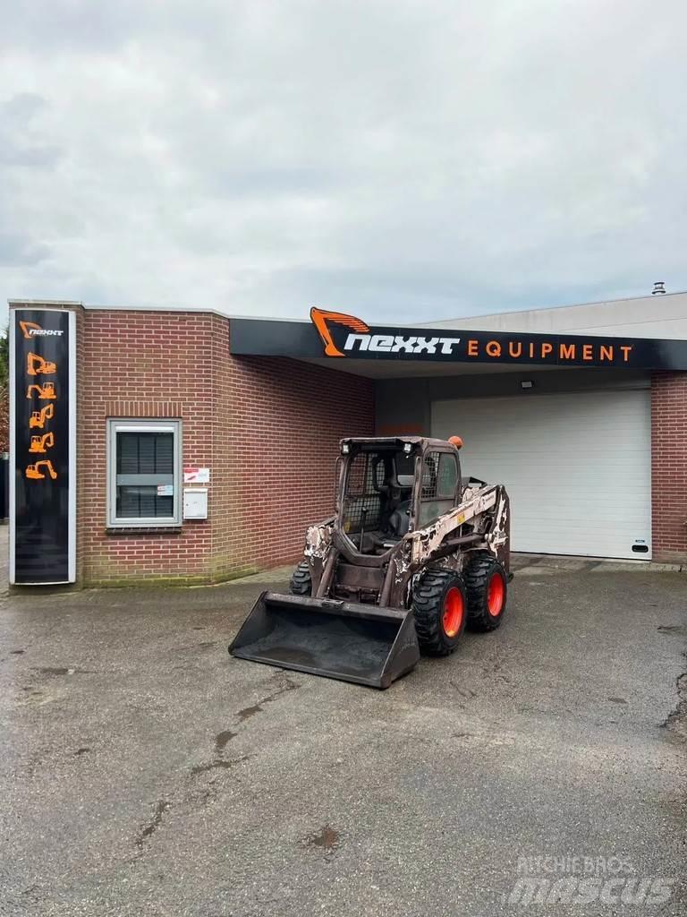 Bobcat S510 Krautuvai su šoniniu pasukimu