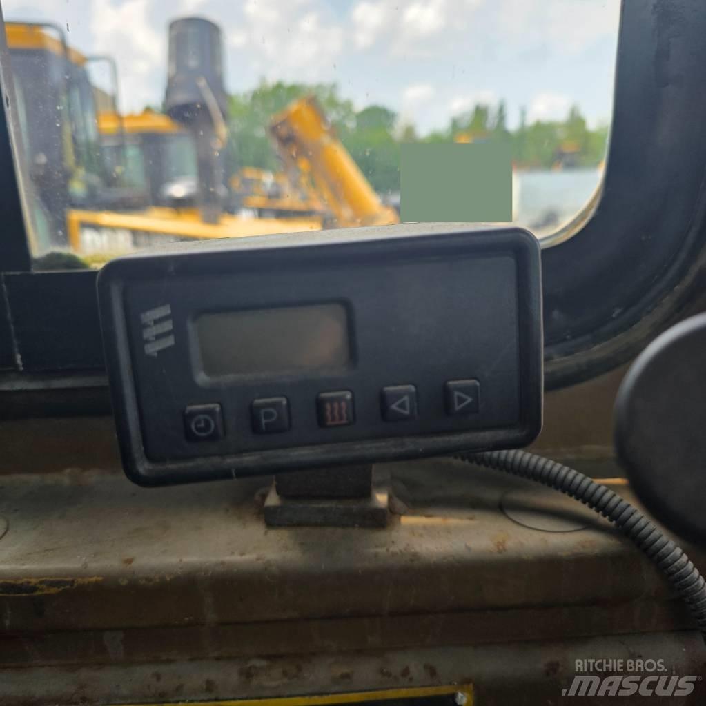 CAT D 6 H LGP II Vikšriniai buldozeriai