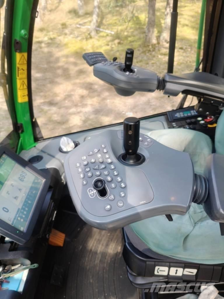 John Deere 1270 G Miško technika (Harvesteriai)