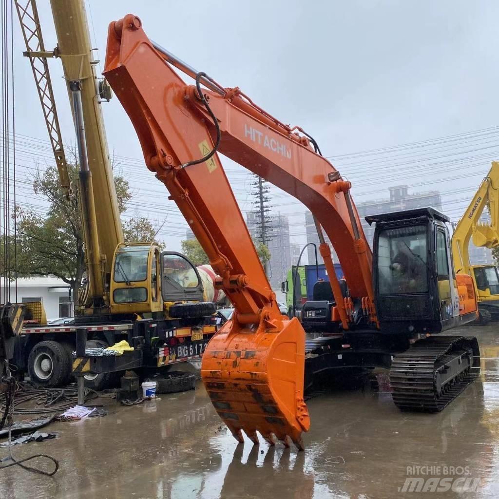 Hitachi ZX 210 Vikšriniai ekskavatoriai