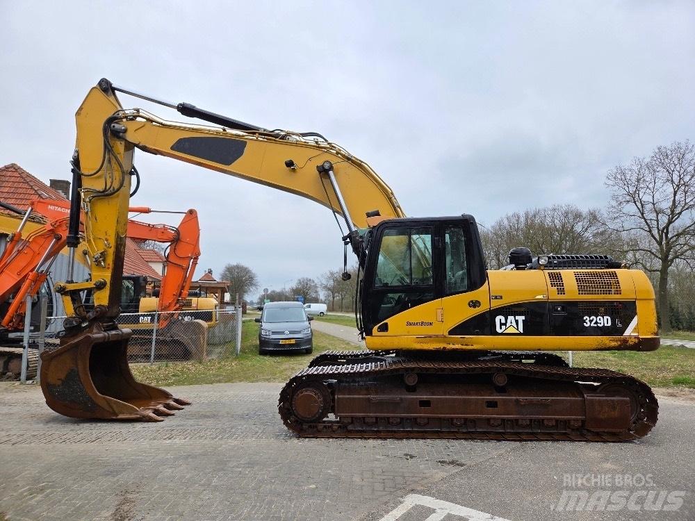 CAT 329DL Vikšriniai ekskavatoriai