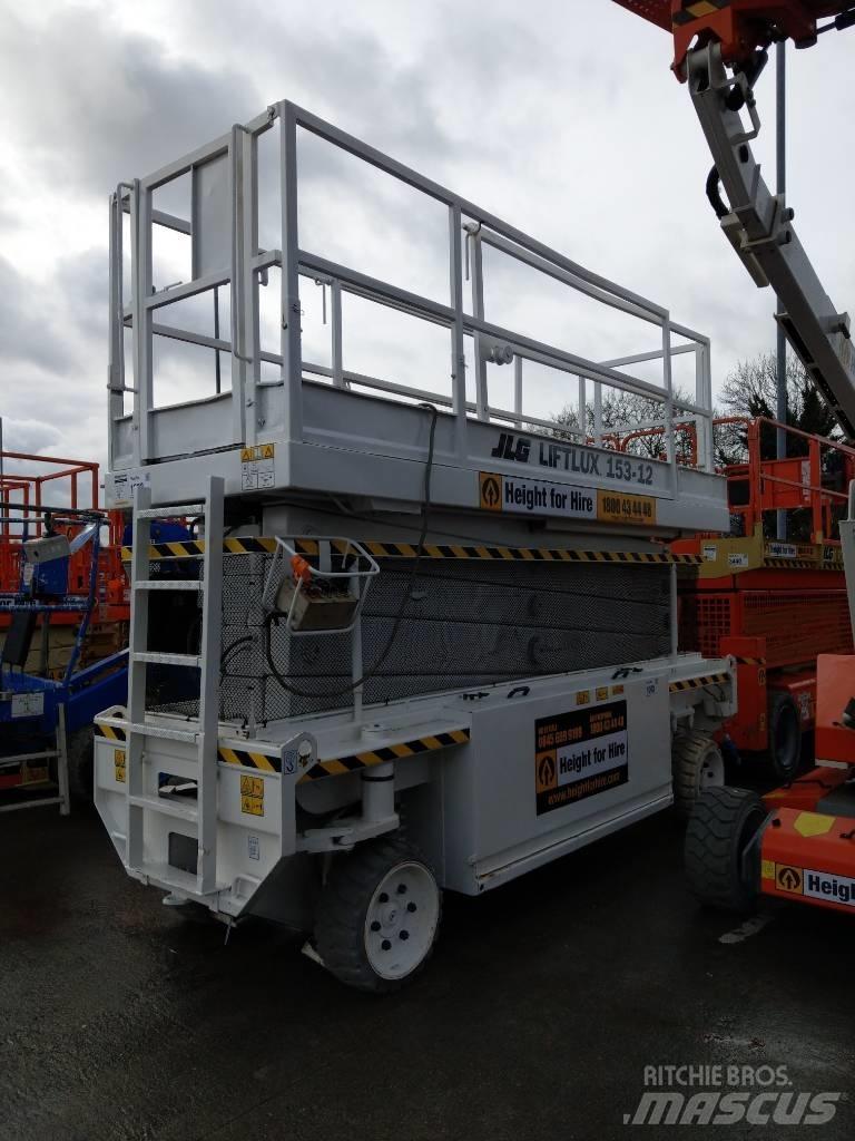 Liftlux SL 153-12 Žirkliniai keltuvai