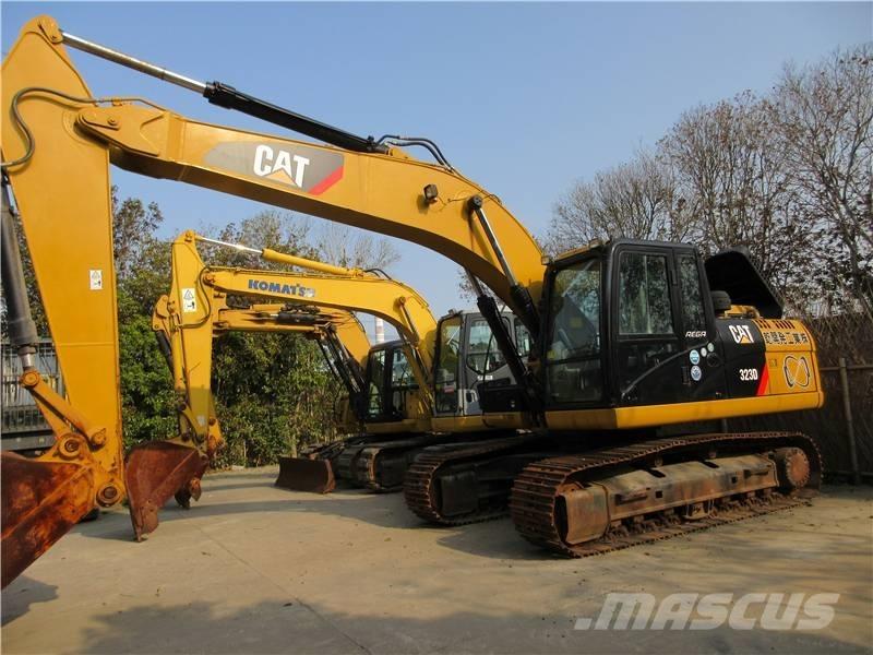 CAT 323 GC Vikšriniai ekskavatoriai