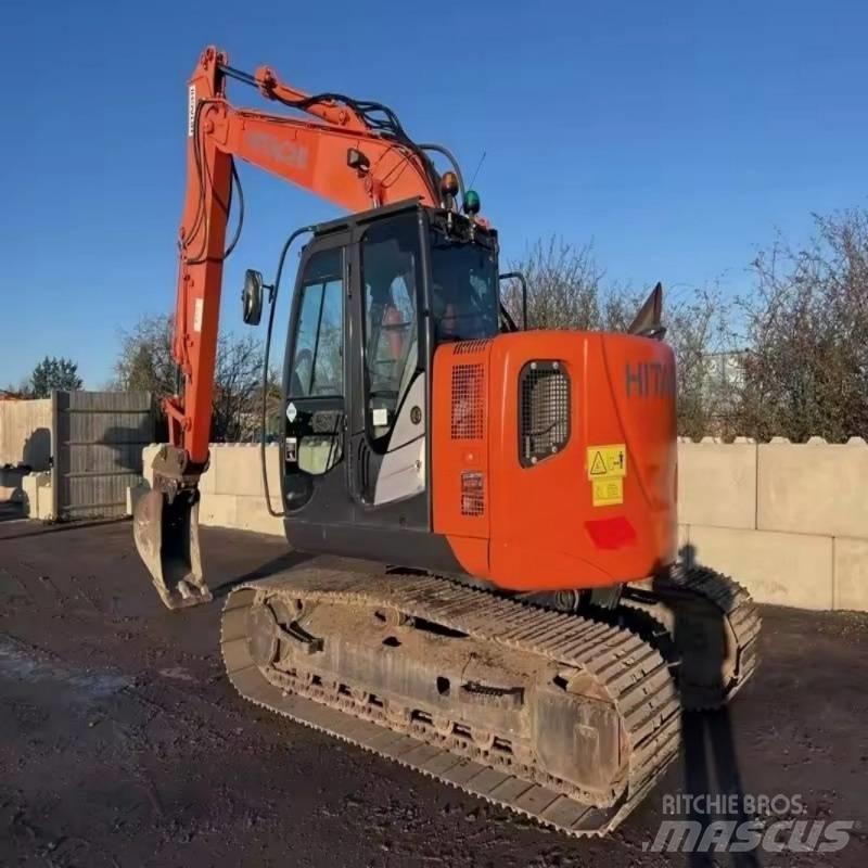 Hitachi ZX 135 Vikšriniai ekskavatoriai