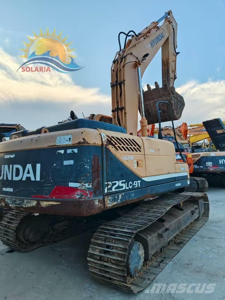 Hyundai r225lc-9t Vikšriniai ekskavatoriai