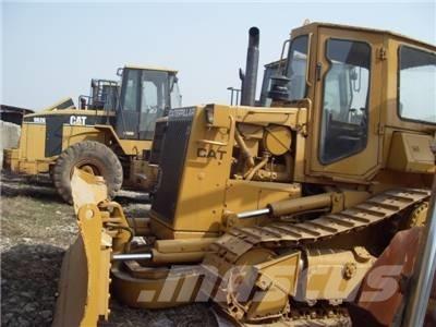 CAT D 5 H Vikšriniai buldozeriai