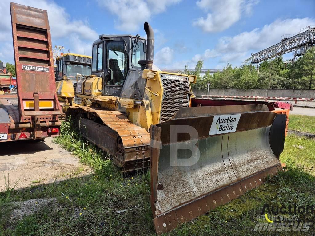 Komatsu D61EX-15 Vikšriniai buldozeriai