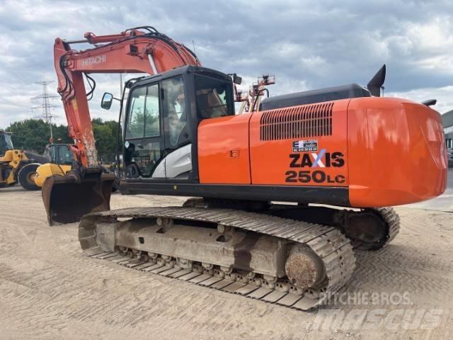 Hitachi ZX 250 LC-5 Vikšriniai ekskavatoriai