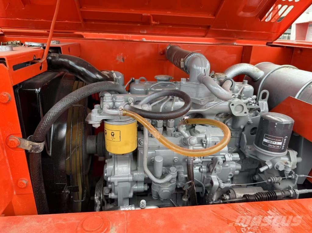 Hitachi ZX 60 Mini ekskavatoriai < 7 t